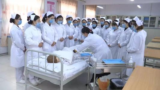 2020年成都初中生能讀什么鐵路學(xué)校？