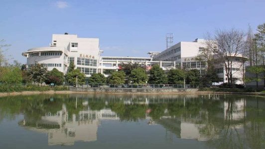 2020年四川鐵路學校什么專業(yè)適合女生？