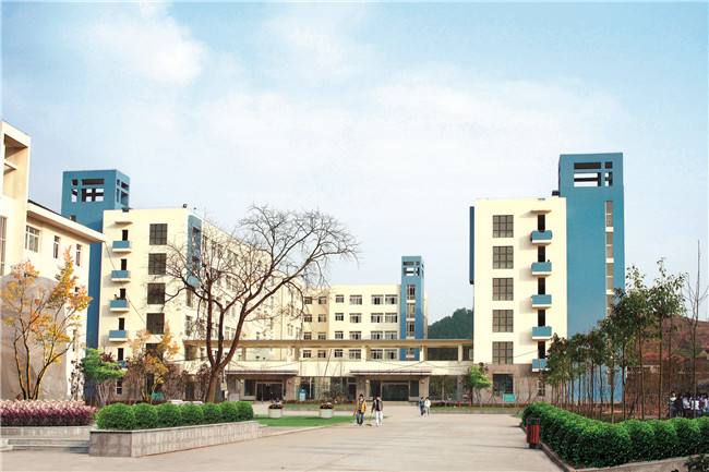 四川省工業(yè)生產(chǎn)安裝設(shè)備職業(yè)學(xué)校2022年招收錄取分?jǐn)?shù)