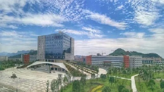 中國最厲害的航空大學(xué)(航空公司排名中國)