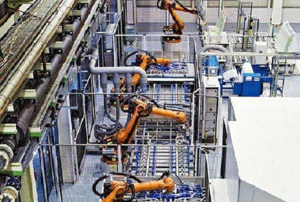 2021年四川計(jì)算機(jī)學(xué)校有哪些專業(yè)適合女生？