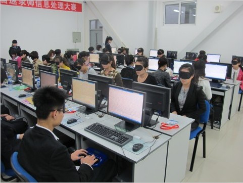成都讀中專好還是讀高中好？