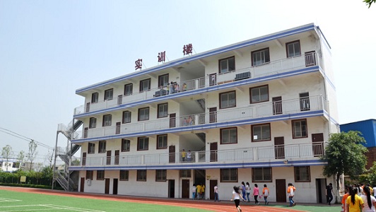 成都航空度假旅游職業(yè)技術(shù)學(xué)校網(wǎng)站網(wǎng)址