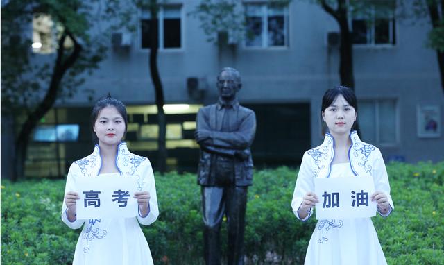 四川化工職業(yè)技術(shù)學(xué)校官網(wǎng)(四川化工職業(yè)技術(shù)學(xué)校有哪些專業(yè))