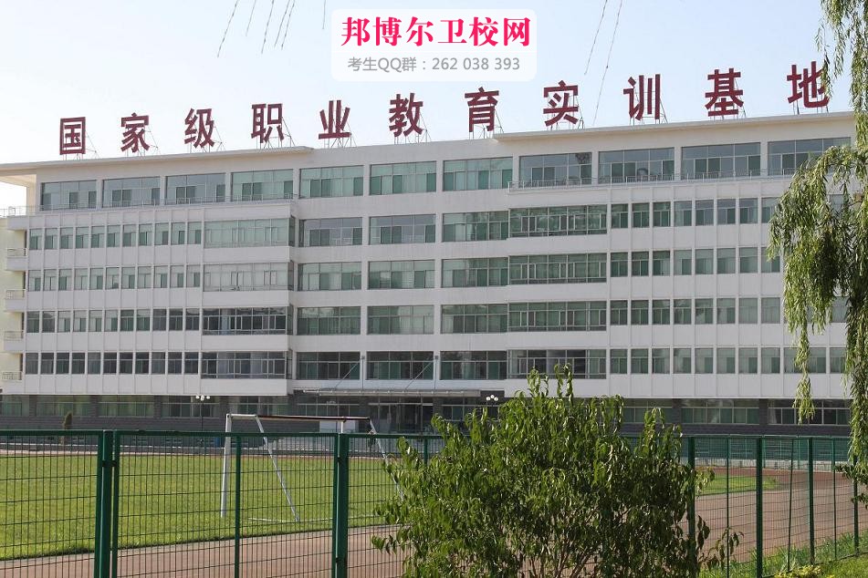 四川省省衛(wèi)?？傂５刂?四川省衛(wèi)校地址在哪里)