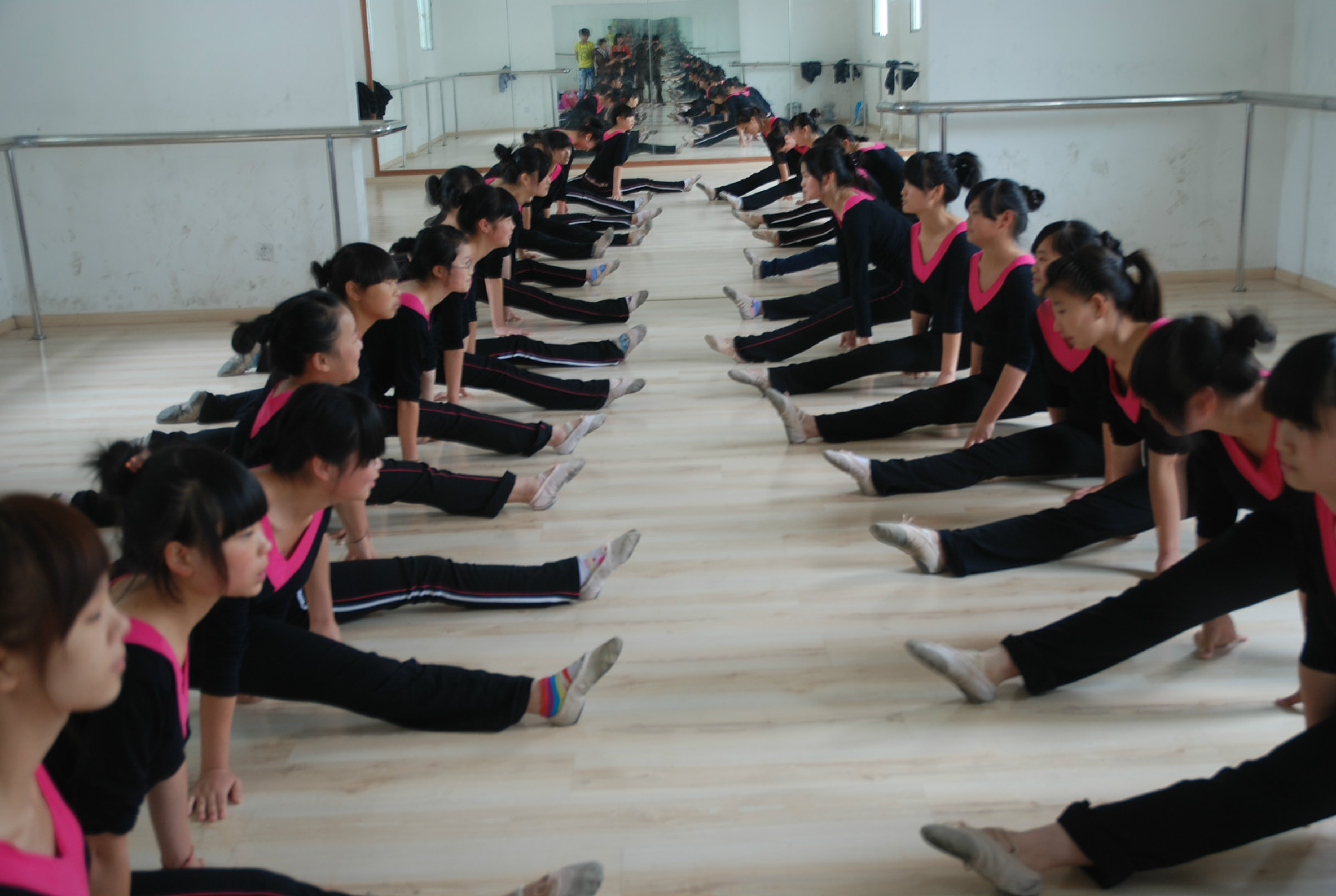 成都大學(xué)學(xué)前教育專業(yè)(成都大學(xué)學(xué)前教育專業(yè)?？其浫》?jǐn)?shù)線)