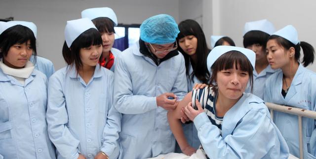 重慶有哪些衛(wèi)?？勺x(重慶職業(yè)衛(wèi)校有哪些)