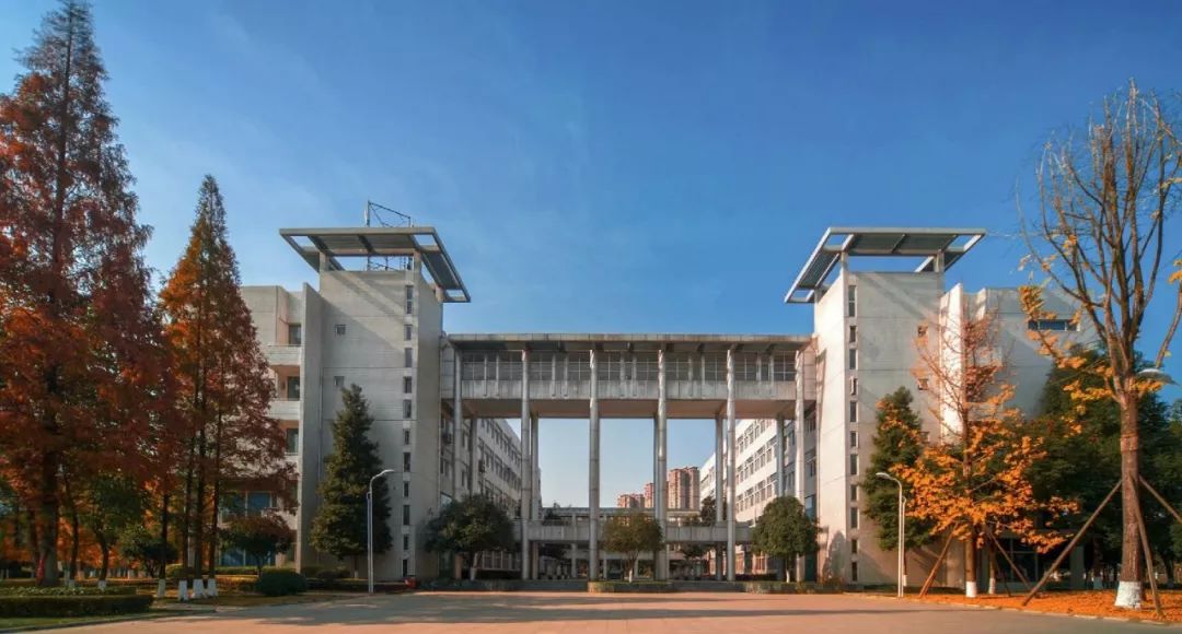 四川什么技術學校好(四川什么酒出名)