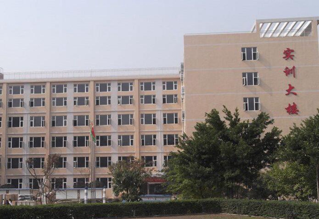 四川成都郫縣職業(yè)學校(郫縣職業(yè)技術(shù)學校有哪些)