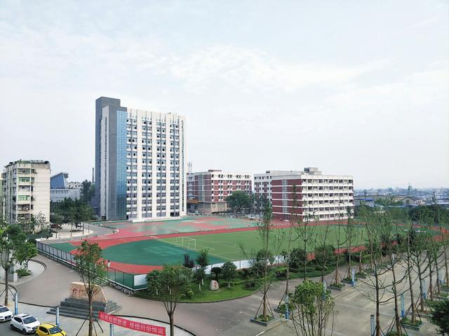 南充中專學(xué)校地址(南充公辦職業(yè)學(xué)校)圖2