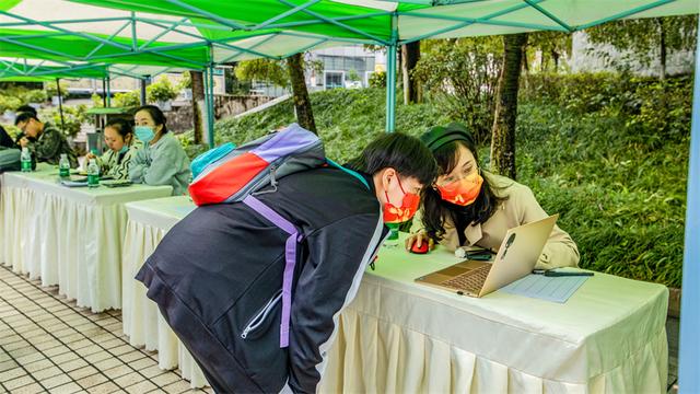 四川城市職業(yè)技術(shù)學校(四川城市職業(yè)技術(shù)學院垃圾清運)