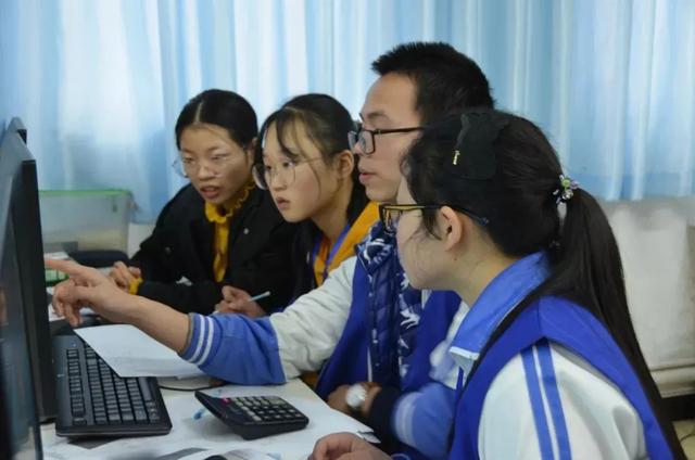 初中沒畢業(yè)上什么學?？梢?以前初中沒畢業(yè)可以上什么學校)
