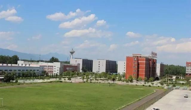達州高鐵學校(達州高鐵南站最新消息)